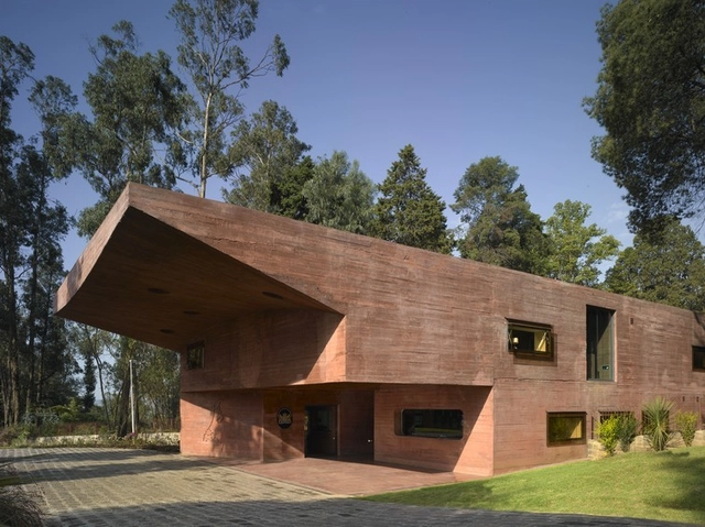 Embassy Ethiopia / Bjarne Mastenbroek and Dick Van Gameren - Embassy, Facade