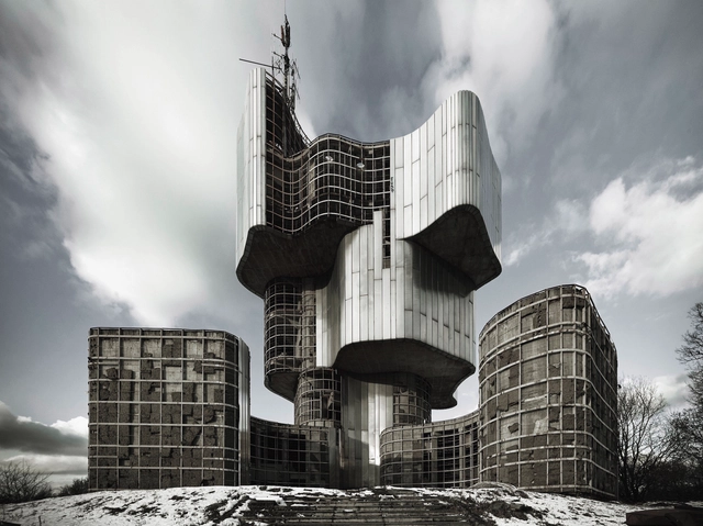 MoMA aborda la radical arquitectura brutalista de la Yugoslavia socialista en su próxima exhibición - Imagen Principal