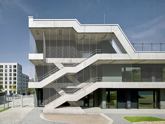 Kindergarten at Henninger Park / Meixner Schlüter Wendt - Exterior Photography, Day Care, Facade