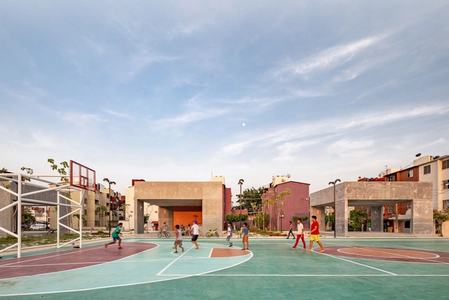 Parque en la Unidad Infonavit / Quintanilla Arquitectos + Eréndira Tranquilino - Fotografía exterior, Parque, Fachada