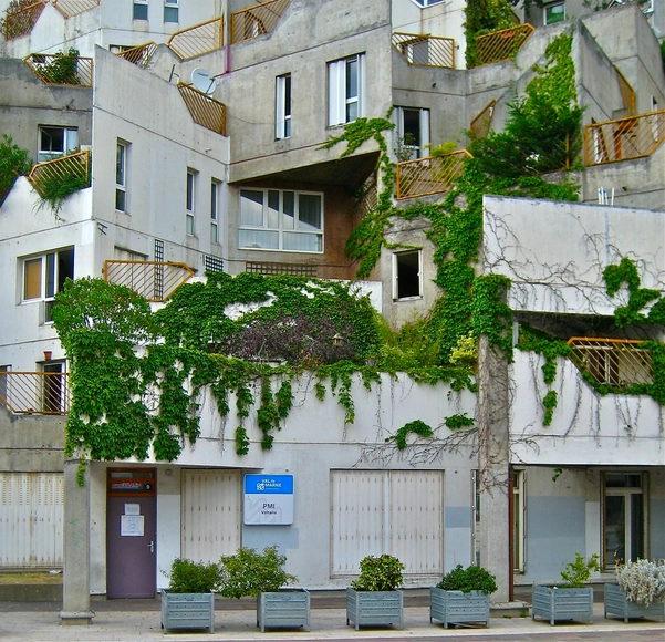 Brutalismo urbano: o trabalho pioneiro de Renée Gailhoustet em Ivry-sur-Seine - Imagem de Destaque