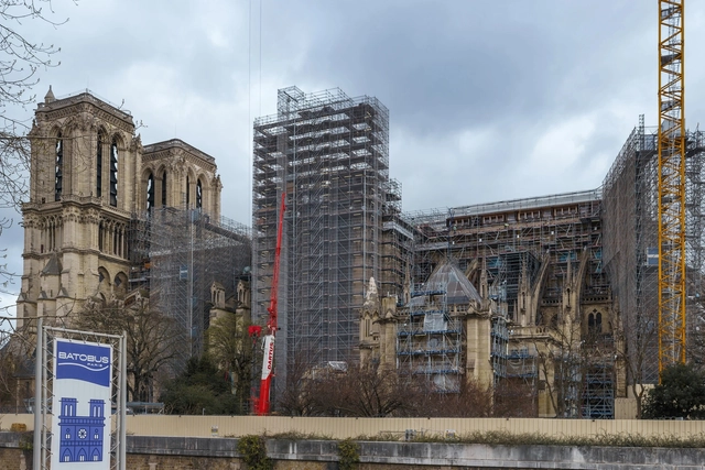 En reconstrucción: La Catedral de Notre Dame recupera su techo de madera - Imagen Principal