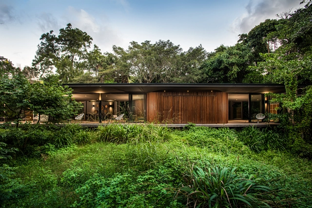 Forest Club House / Bloc Architects - Community 