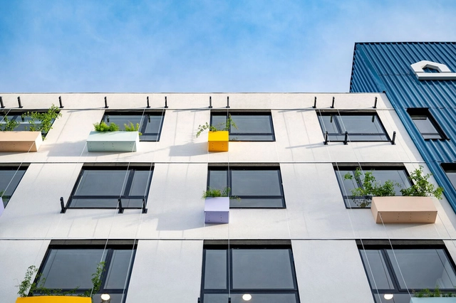 Exploring Prefabrication: Challenges and Possibilities with Parkside Carvoeira - Featured Image
