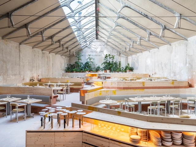 Bars, Cafés, and Shops in Madrid: The Role of Design in Creating Urban Tourism Highlights - Featured Image