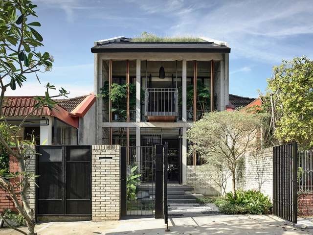 Oku House / Freight Architects - Houses